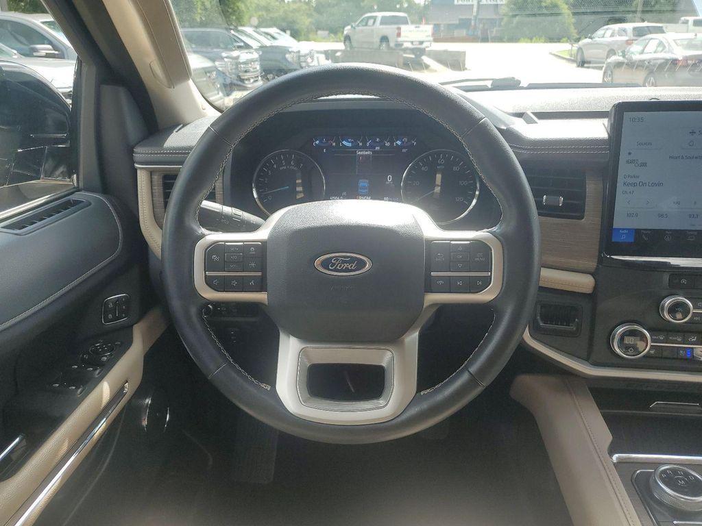used 2024 Ford Expedition car, priced at $47,881