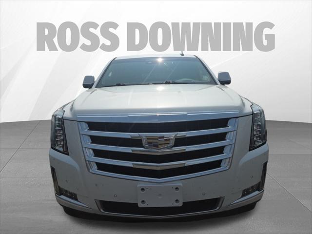 used 2017 Cadillac Escalade ESV car, priced at $25,703