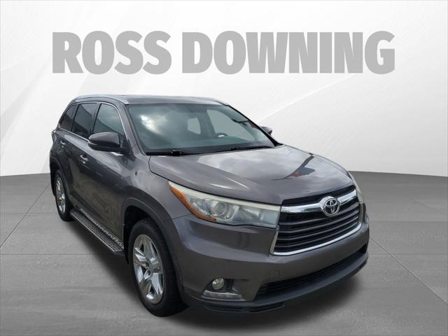 used 2015 Toyota Highlander car, priced at $13,213