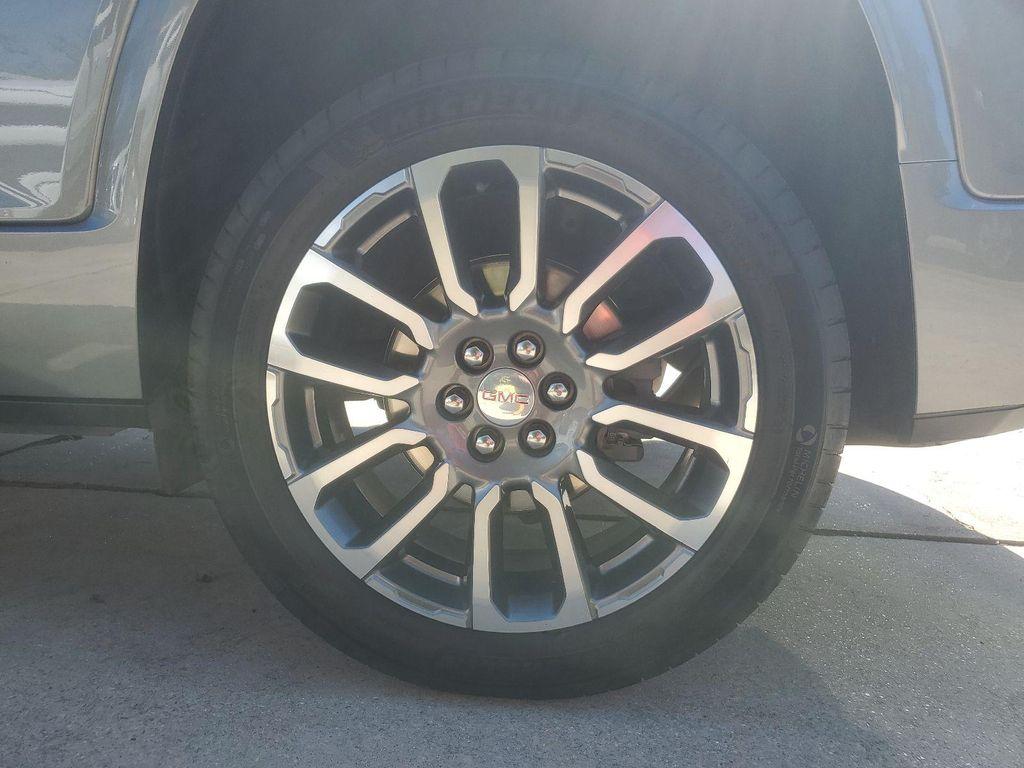 used 2021 GMC Acadia car, priced at $21,110