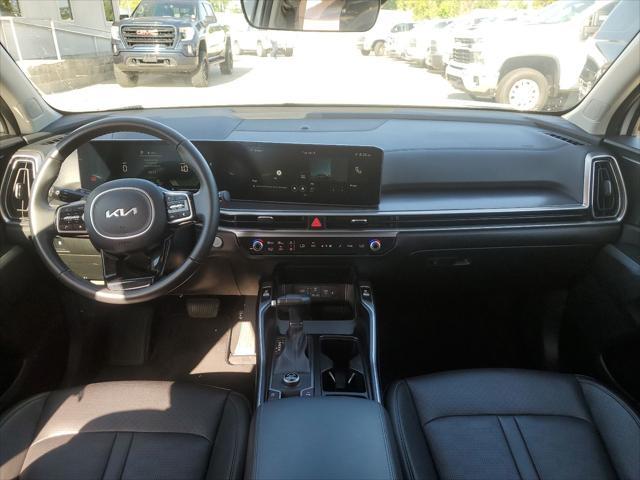 used 2024 Kia Sorento car, priced at $29,706