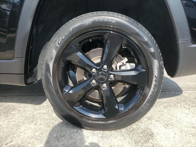 used 2023 Jeep Grand Cherokee L car, priced at $30,080