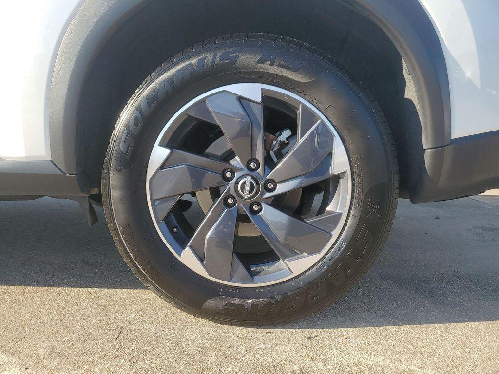 used 2024 Nissan Rogue car, priced at $22,294