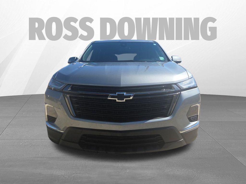 used 2023 Chevrolet Traverse car, priced at $27,798