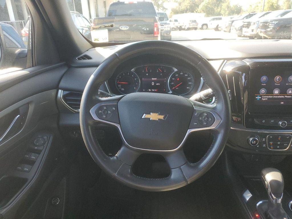 used 2022 Chevrolet Traverse car, priced at $23,539