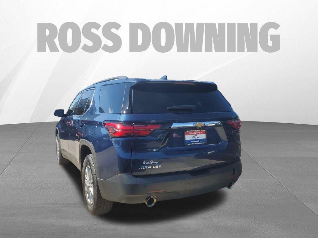 used 2022 Chevrolet Traverse car, priced at $23,539