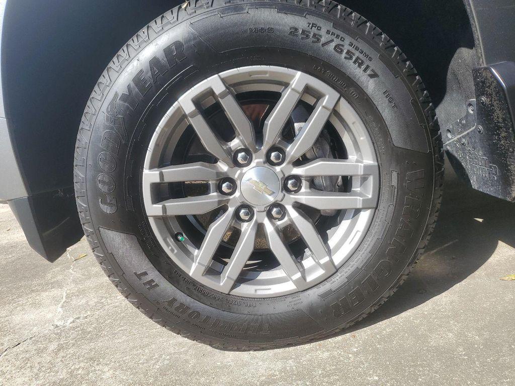 used 2023 Chevrolet Colorado car, priced at $32,988