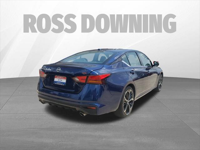 used 2023 Nissan Altima car, priced at $21,171