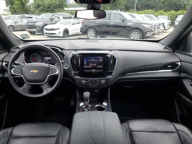 used 2022 Chevrolet Traverse car, priced at $25,811