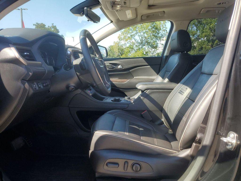 used 2023 GMC Acadia car, priced at $35,792