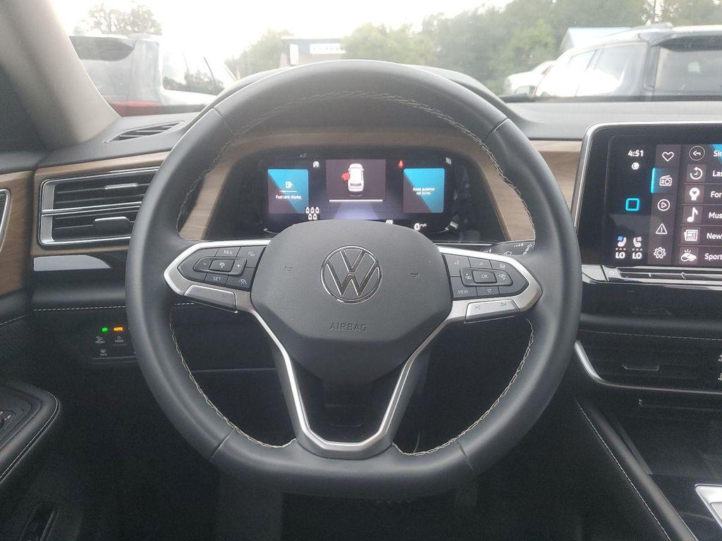used 2024 Volkswagen Atlas car, priced at $31,231