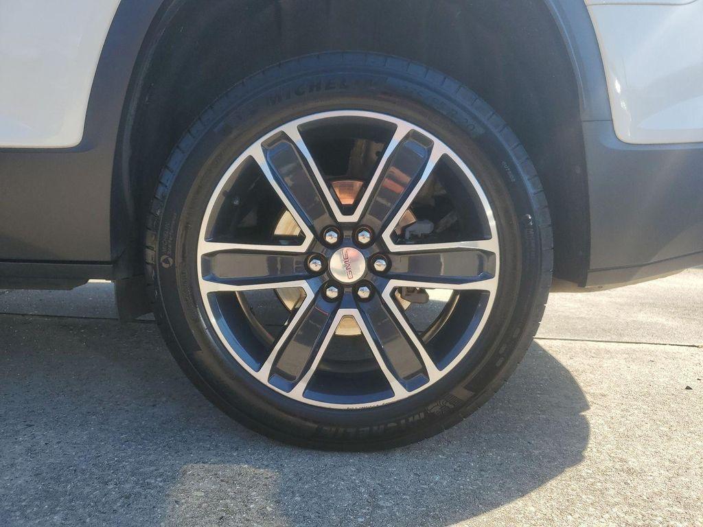 used 2021 GMC Acadia car, priced at $19,894