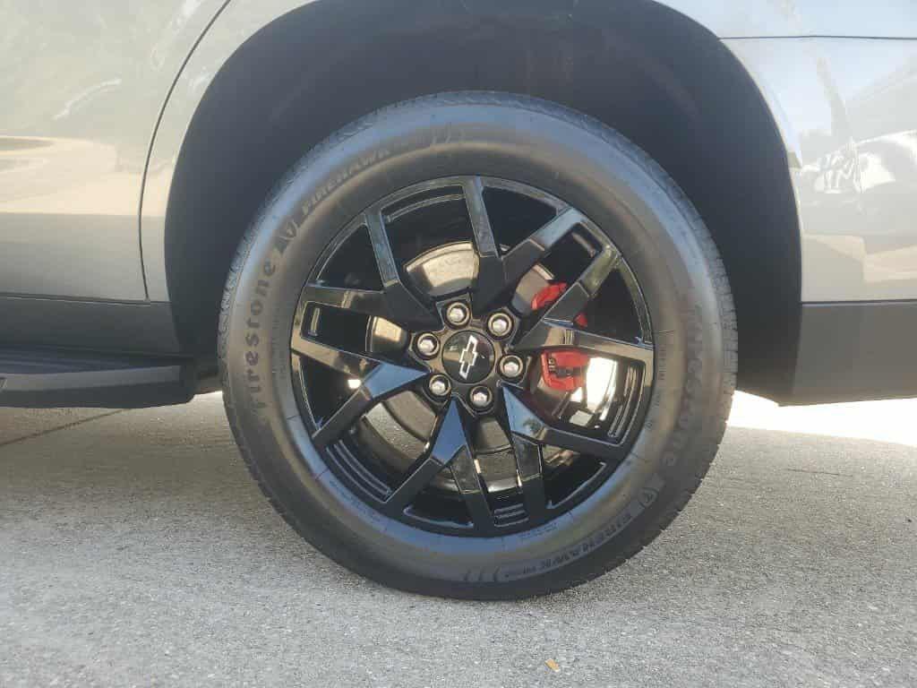 used 2025 Chevrolet Tahoe car, priced at $74,192