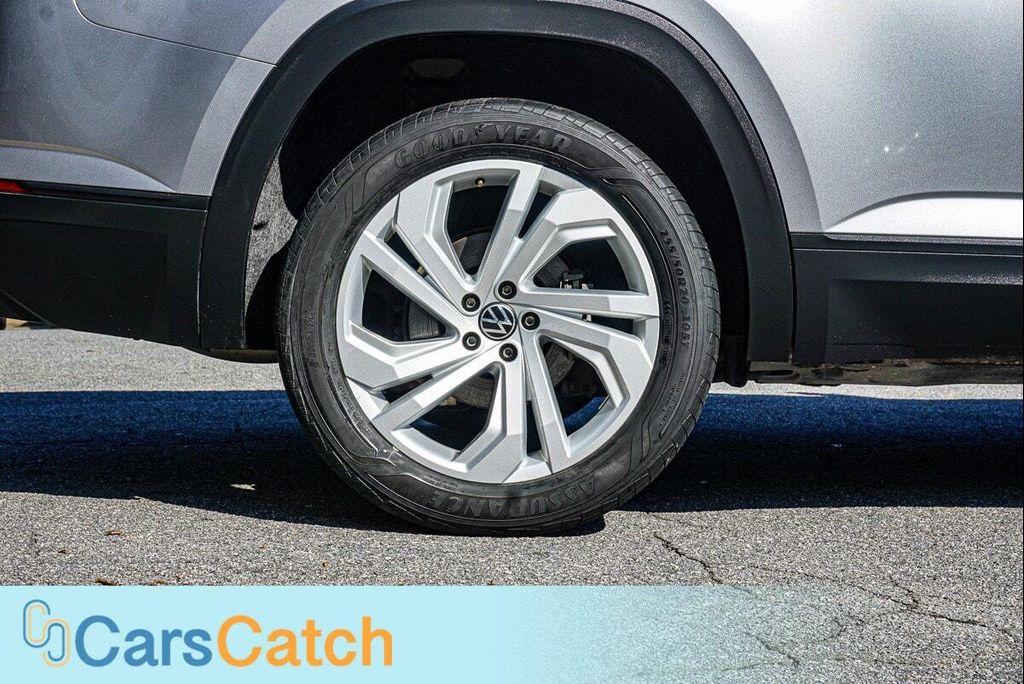 used 2021 Volkswagen Atlas car, priced at $18,999