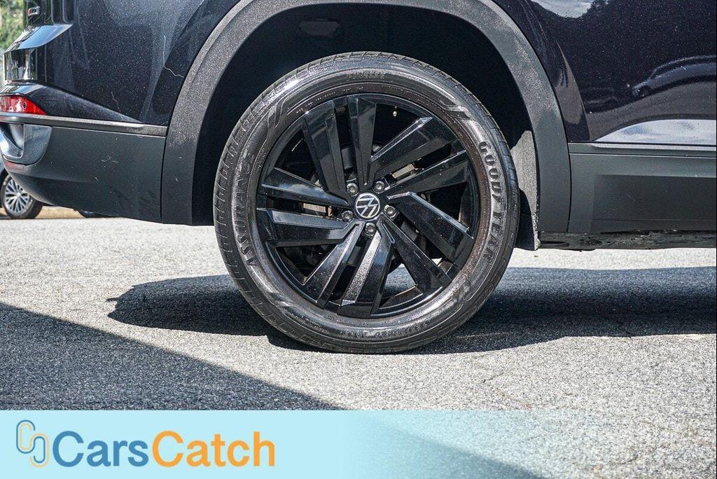 used 2022 Volkswagen Atlas Cross Sport car, priced at $24,999