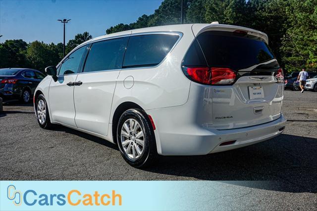 used 2018 Chrysler Pacifica car, priced at $12,500