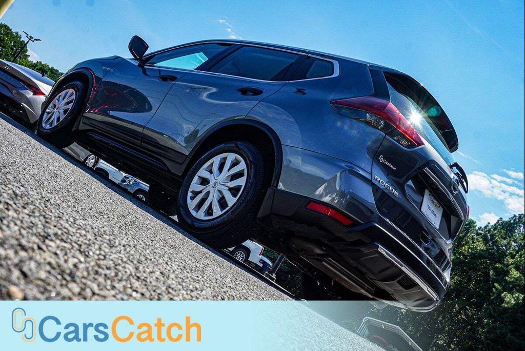 used 2018 Nissan Rogue car, priced at $13,500