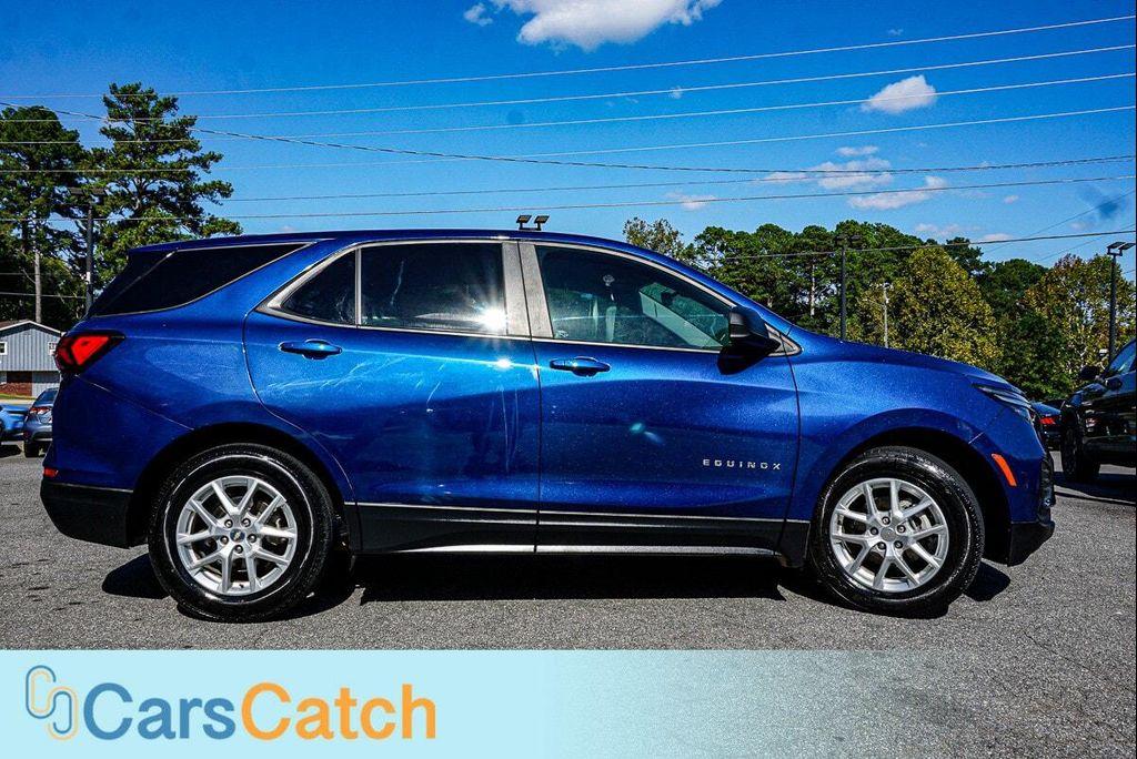 used 2022 Chevrolet Equinox car, priced at $16,500