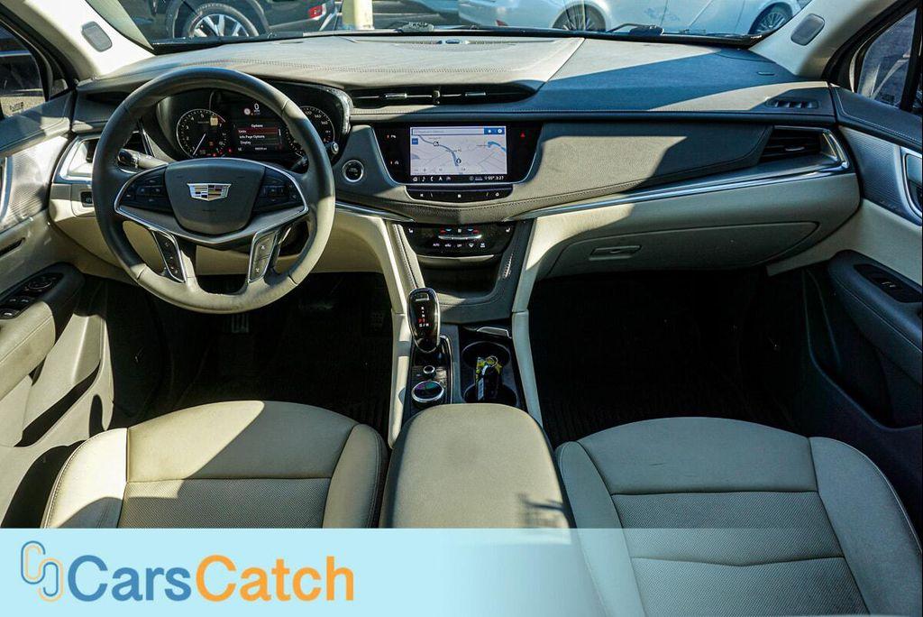 used 2020 Cadillac XT5 car, priced at $17,728
