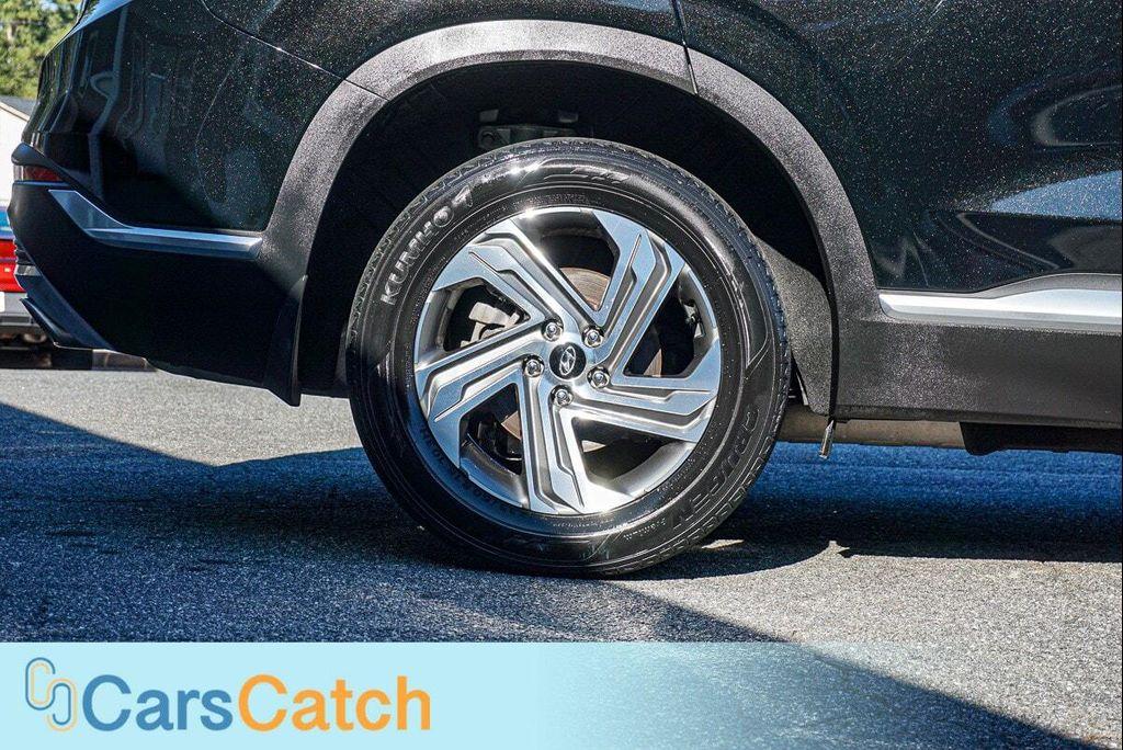 used 2021 Hyundai Santa Fe car, priced at $18,999