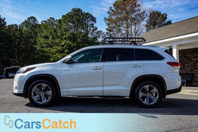 used 2019 Toyota Highlander Hybrid car, priced at $34,999