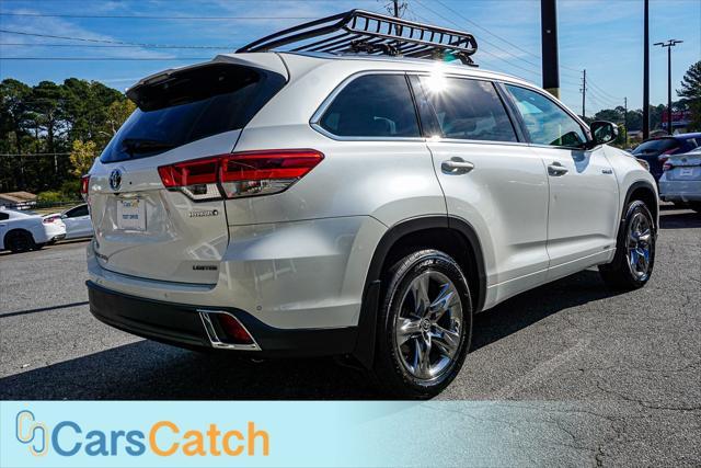 used 2019 Toyota Highlander Hybrid car, priced at $34,999