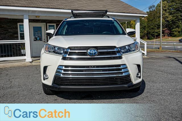 used 2019 Toyota Highlander Hybrid car, priced at $34,999