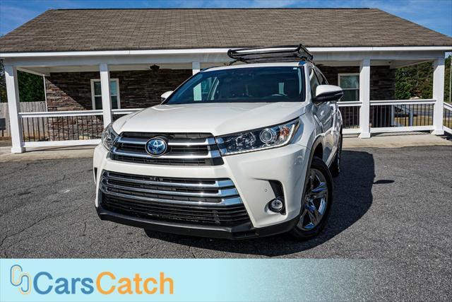 used 2019 Toyota Highlander Hybrid car, priced at $34,999