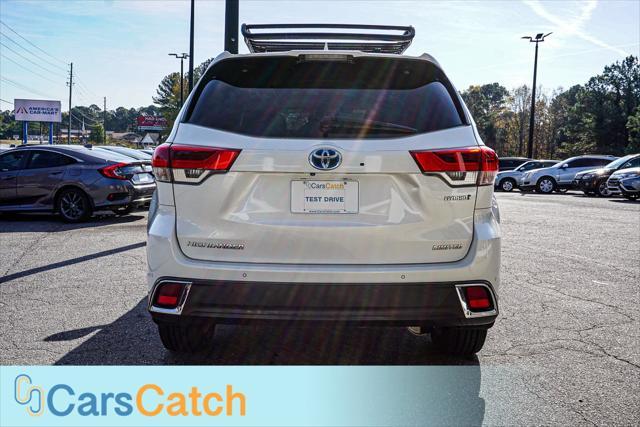 used 2019 Toyota Highlander Hybrid car, priced at $34,999