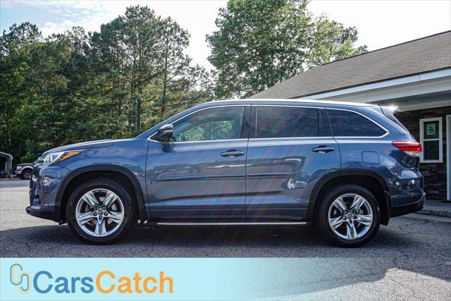 used 2018 Toyota Highlander car, priced at $24,999