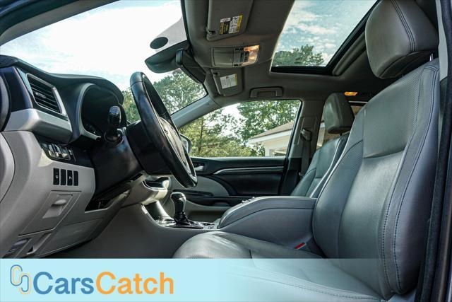 used 2018 Toyota Highlander car, priced at $24,999