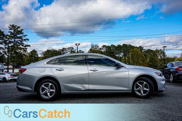 used 2018 Chevrolet Malibu car, priced at $12,999