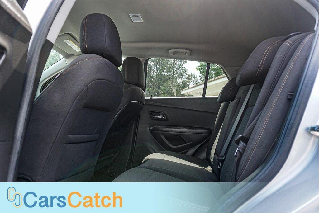 used 2020 Chevrolet Trax car, priced at $9,999