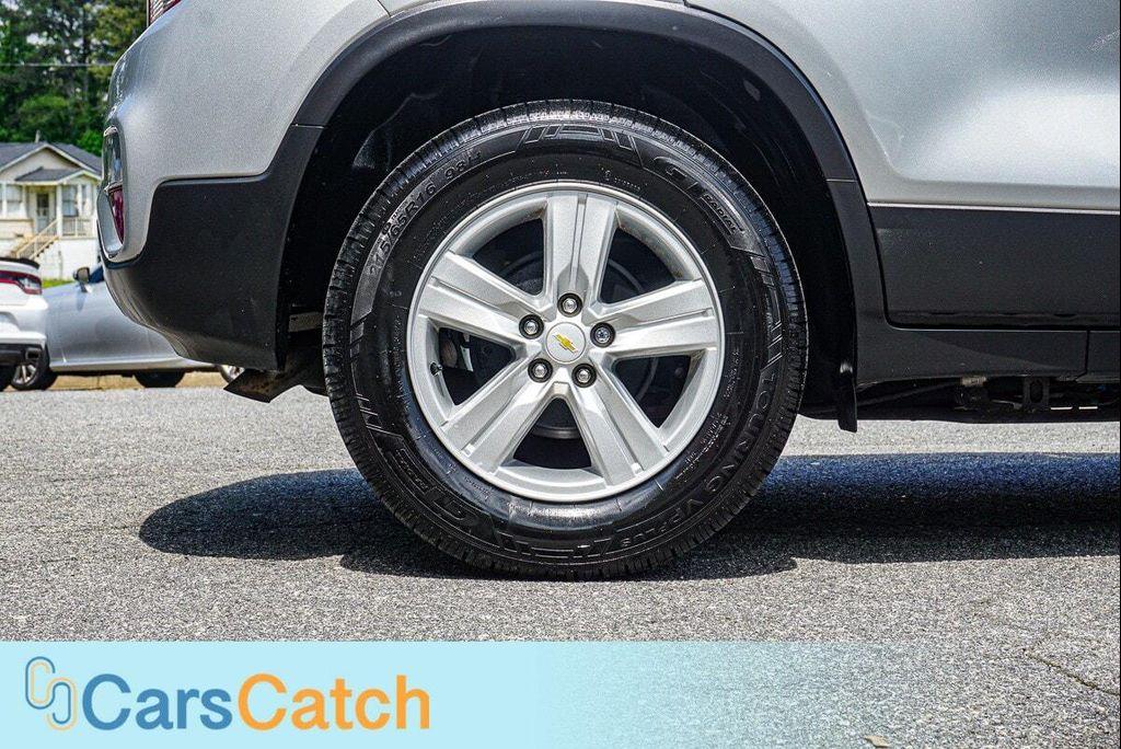 used 2020 Chevrolet Trax car, priced at $9,999