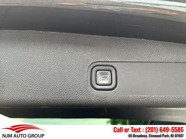 used 2014 GMC Yukon car, priced at $8,495