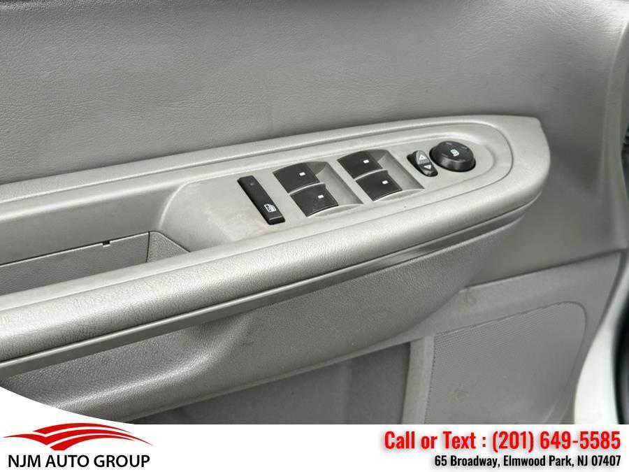 used 2016 Chevrolet Traverse car, priced at $7,995