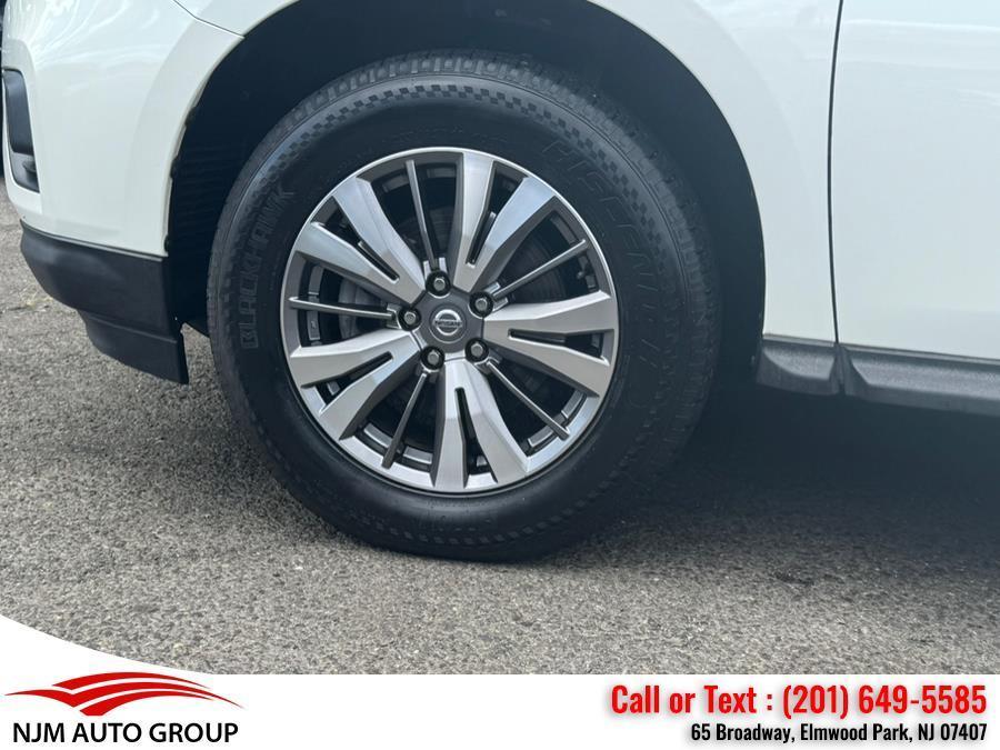 used 2020 Nissan Pathfinder car, priced at $19,750