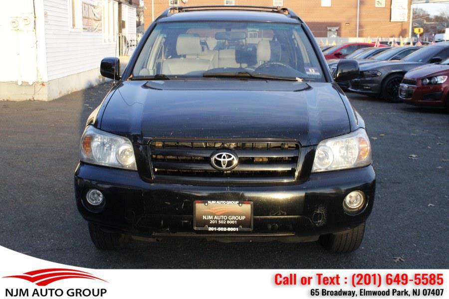 used 2006 Toyota Highlander car, priced at $6,900