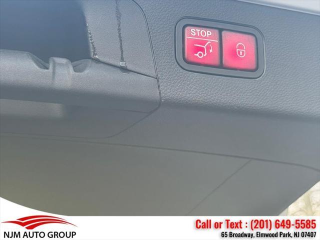 used 2020 Mercedes-Benz GLC 300 car, priced at $18,995
