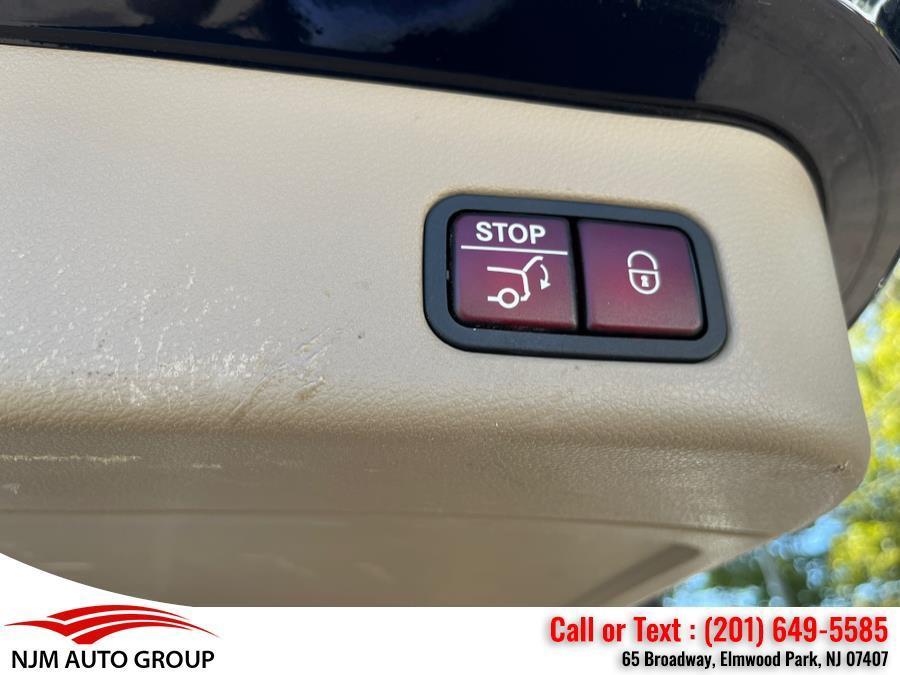 used 2013 Mercedes-Benz M-Class car, priced at $12,450