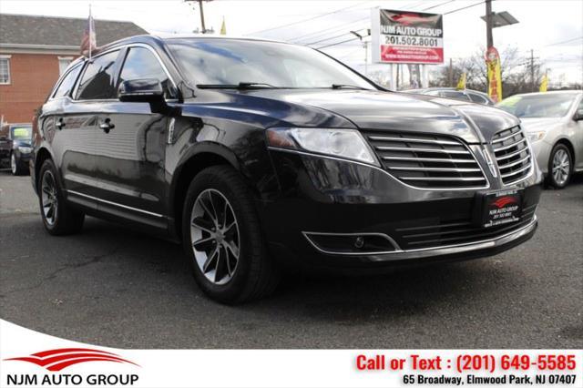 used 2015 Lincoln MKT car, priced at $6,900