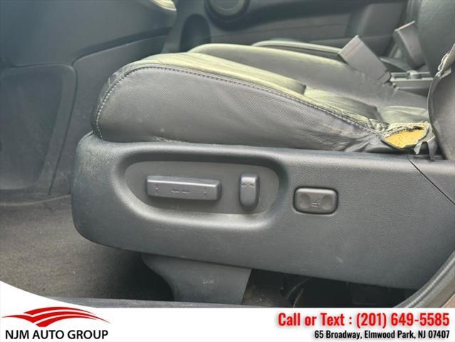 used 2011 Honda CR-V car, priced at $9,900