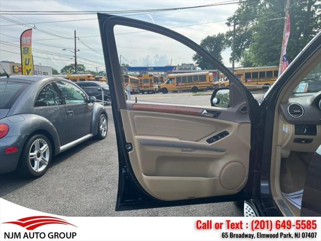 used 2009 Mercedes-Benz M-Class car, priced at $4,495