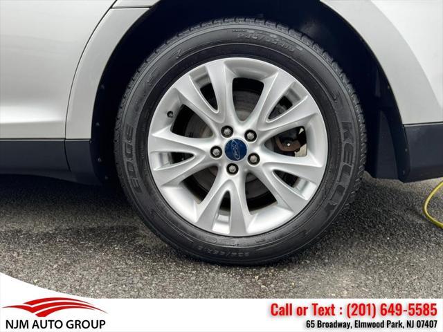 used 2010 Ford Taurus car, priced at $3,995
