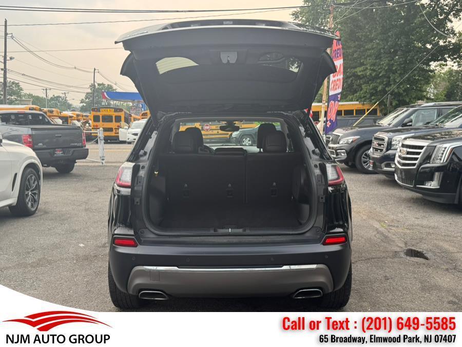 used 2019 Jeep Cherokee car, priced at $11,850