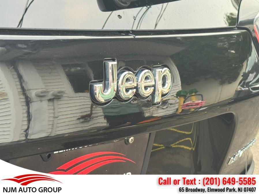 used 2019 Jeep Cherokee car, priced at $11,850