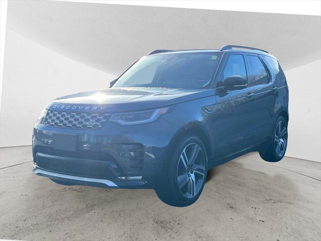 new 2025 Land Rover Discovery car, priced at $85,215