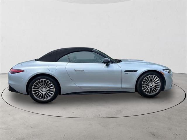 used 2025 Mercedes-Benz AMG SL 43 car, priced at $109,888