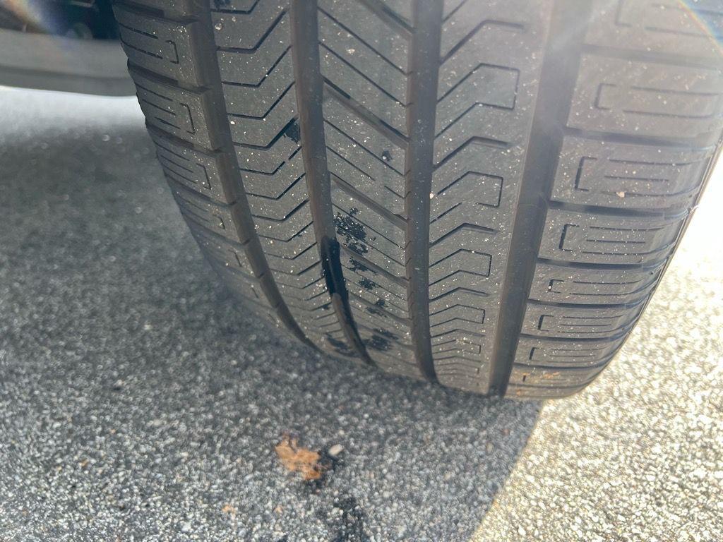 new 2025 Land Rover Defender car, priced at $86,753