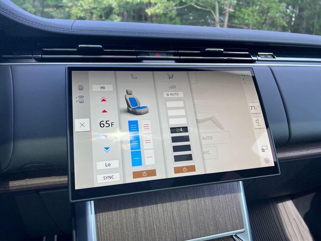 new 2025 Land Rover Range Rover car, priced at $121,230